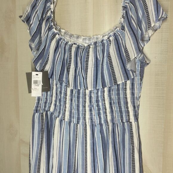 I. N. San Francisco blue and white striped shorts romper, ruffle, size large - Picture 16 of 16